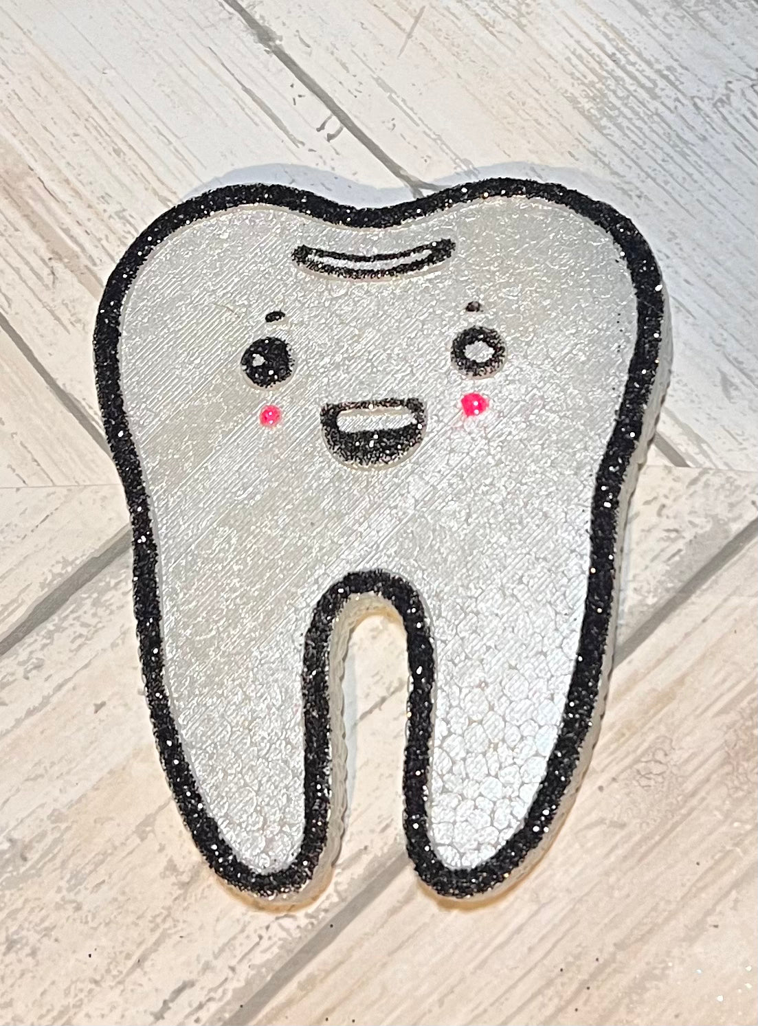 Large Tooth Freshie